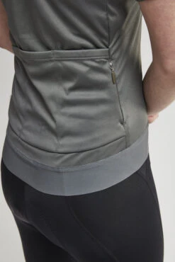 Craft Essence Jersey Dame Armygrønn -Endura Sykler Butikk Craft Essence Jersey Dame Sort 1550828592 03