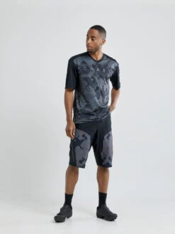 Craft Hale XT Shorts Army Sort -Endura Sykler Butikk Craft Hale XT Shorts Army Sort 1585915264 04