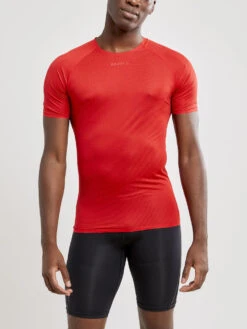 Craft Pro Dry Nanoweight T-shirt - Rød -Endura Sykler Butikk Craft Pro Dry Nanoweight T shirt R 1592554092 01