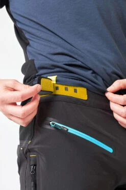 Dirtlej Trailscout Half & Half MTB Bukser Svart -Endura Sykler Butikk Dirtlej Trailscout Half Half MTB B 1643810047 02