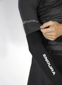 Endura Engineered Arm Warmer -Endura Sykler Butikk Endura Engineered Arm Warmer 1645024876 02