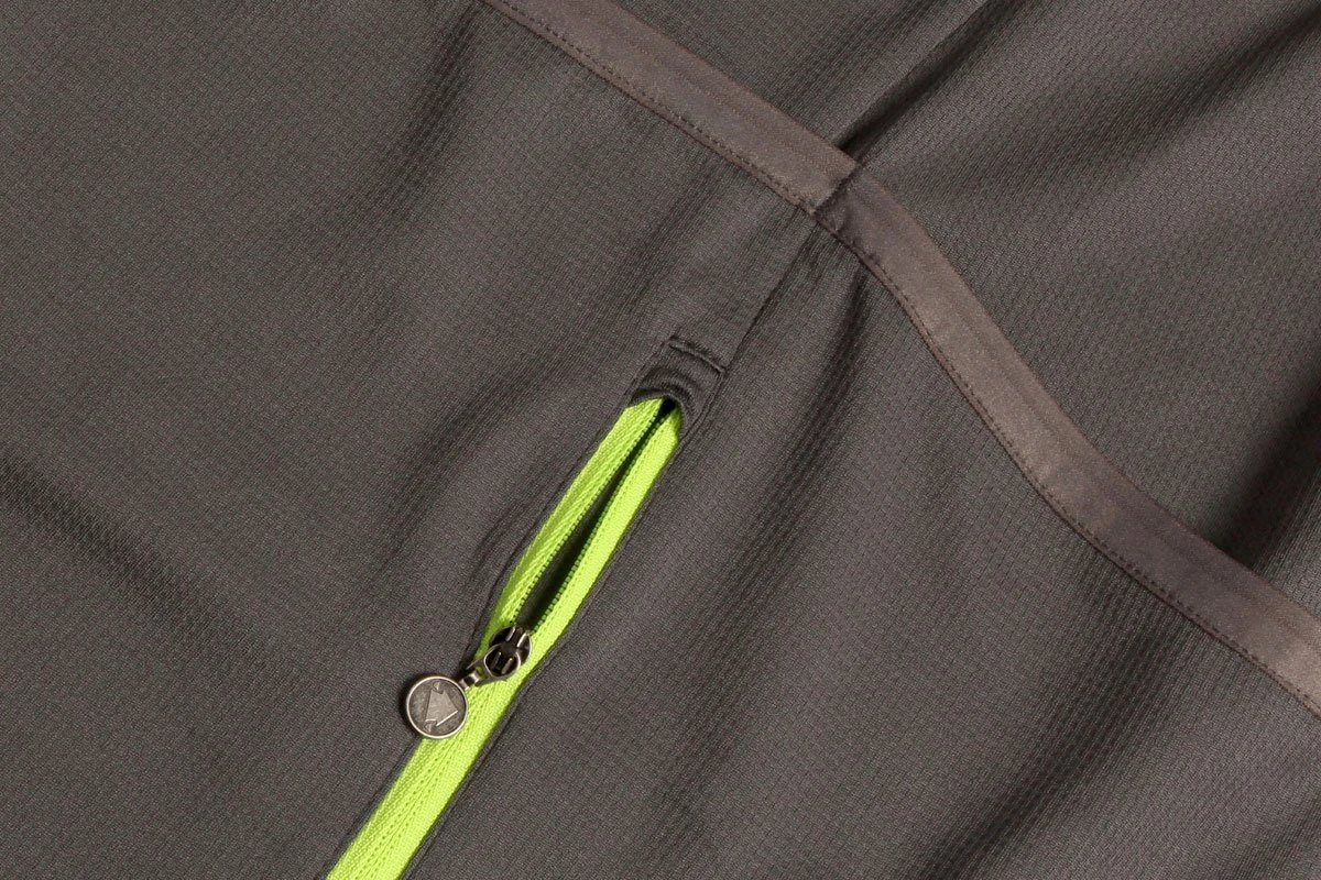 Endura Hummvee Kortermet Jersey Rød 5 Endura Hummvee Kortermet Jersey Rød - Bilde 3