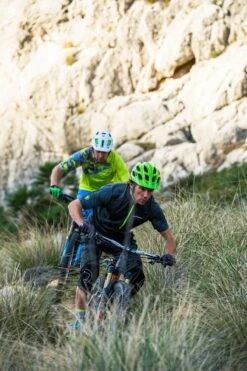 Endura Hummvee Kortermet Jersey Rød 11 Endura Hummvee Kortermet Jersey Rød -Endura Sykler Butikk Endura Hummvee Kortaermet Jersey Roed 1579859238 04