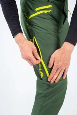 Endura SingleTrack II Bukser Grønn -Endura Sykler Butikk Endura SingleTrack II Bukser Groen 1599134455 05