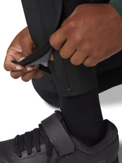 FOX Defend 3L Vanntette Bukser Til Kvinner Svart -Endura Sykler Butikk FOX Defend 3L Vandtaette Bukser til K 1661696208 05