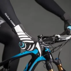 GripGrab Raptor Hanske Sort/Hvit -Endura Sykler Butikk GripGrab Raptor handske SortHvid 1565170674 02