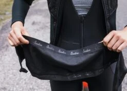 Isadore ThermoRoubaix Waist Warmer -Endura Sykler Butikk Isadore ThermoRoubaix Waist Warmer 1613643804 01