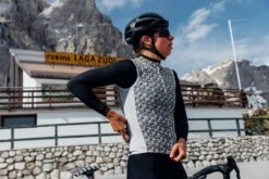 Isadore Women´s Alternative Thermal Vest, Buttercream -Endura Sykler Butikk Isadore Womens Alternative Thermal 1640209117 02