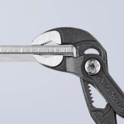 Knipex Cobra Mini Vannpumpetang 125mm 11 Knipex Cobra Mini Vannpumpetang 125mm -Endura Sykler Butikk Knipex Cobra Mini Vandpumpetang 125m 1648815019 03