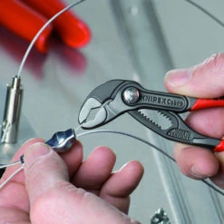 Knipex Cobra Mini Vannpumpetang 125mm 12 Knipex Cobra Mini Vannpumpetang 125mm -Endura Sykler Butikk Knipex Cobra Mini Vandpumpetang 125m 1648815019 04