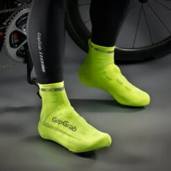 GripGrab RaceAero Hi-Vis Gul/neon -Endura Sykler Butikk gripgrabhivisskoovertrakaero 03